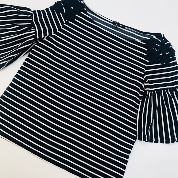 NWOT Banana Republic Stripe Bell Sleeve Top - Picture 2 of 7
